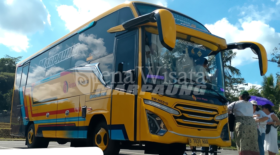 Sewa Medium Bus Pariwisata Menuju Borobudur